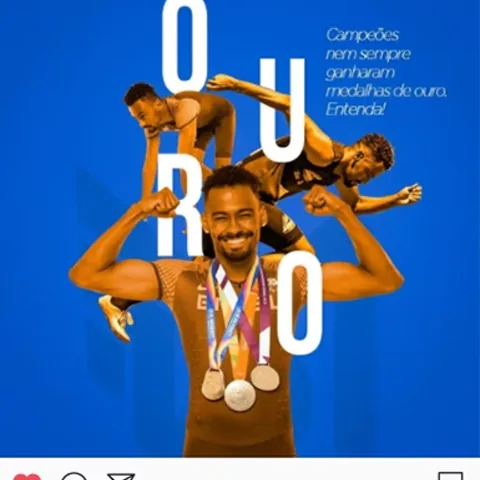“Ouro” post: smiling athlete flexing with medals on a blue background